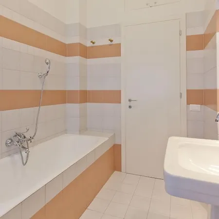 Διαμέρισμα Circo Massimo 2 *